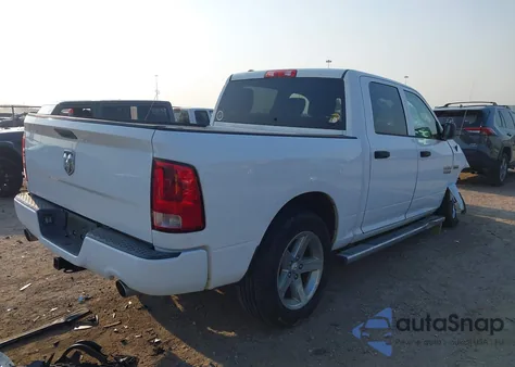 2015 Ram 1500 Express z USA, uszkodzony, nr VIN 1C6RR6KT6FS651211